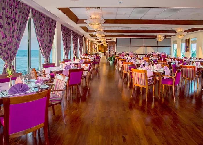 Hulhule Island Hotel